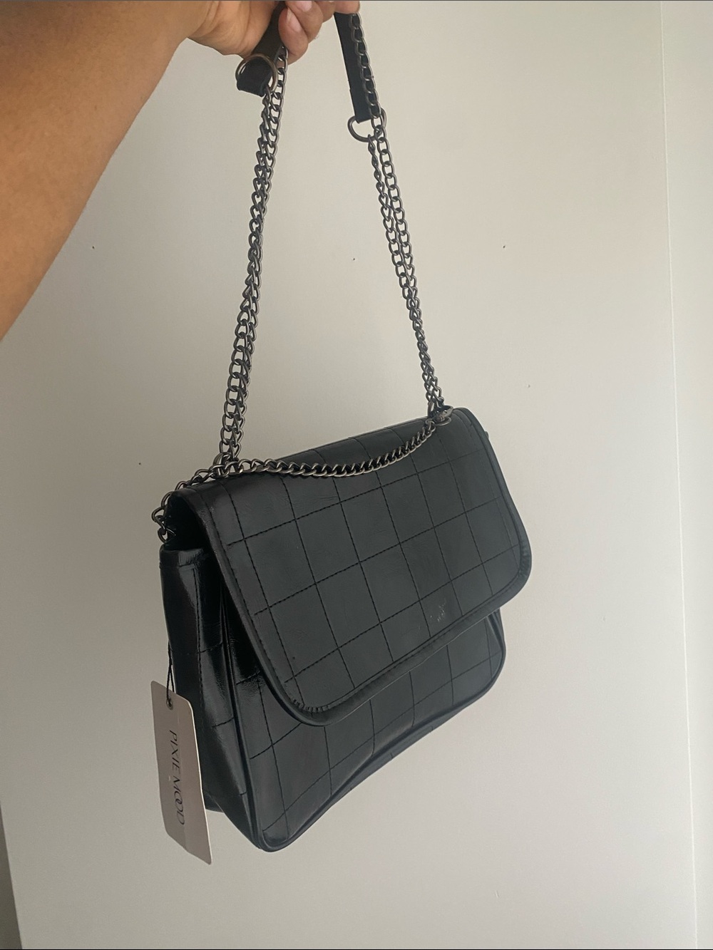 Black Quilted Chain-Handle Shoulder Bag